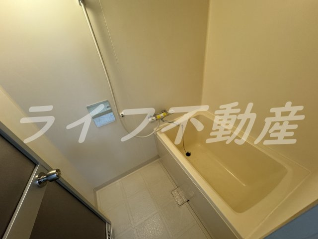 メゾン菱江の浴室|日々の疲れを癒すお風呂付です