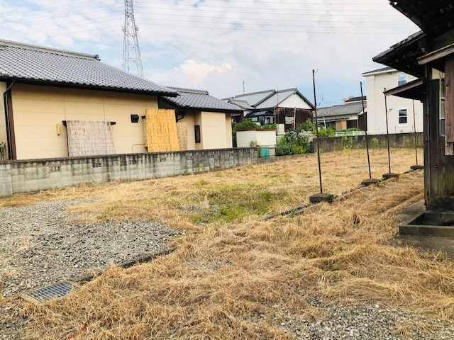 坂井町3丁目の前面道路含む現地写真