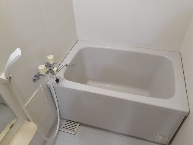 カンパーニュ壱番館の浴室