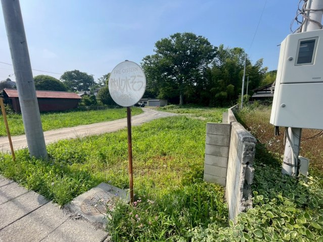 -三丁目不動産-上里町七本木　売地　約294坪の外観