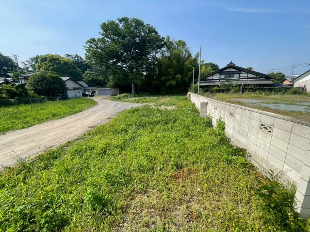 -三丁目不動産-上里町七本木　売地　約294坪の外観