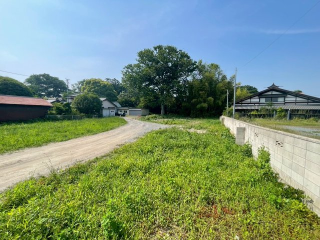 -三丁目不動産-上里町七本木　売地　約294坪の外観