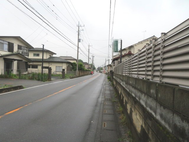 所沢市大字中富の倉庫