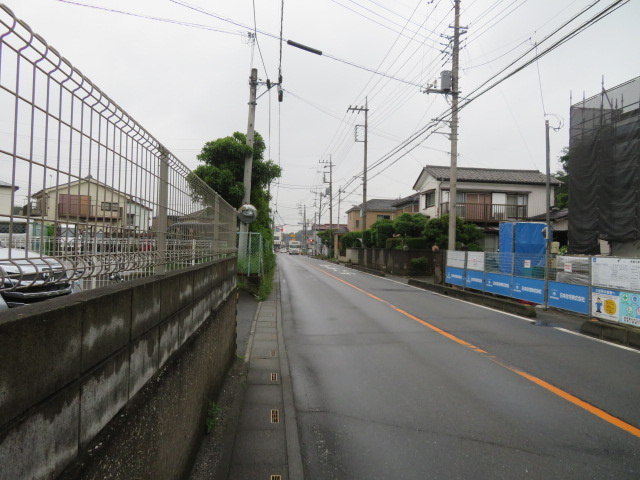 所沢市大字中富の倉庫