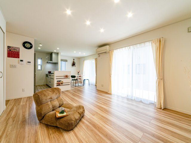 【居間・リビング】 | 小牧市外堀一丁目119番地9