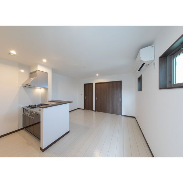 DEVELD辻本通のキッチン