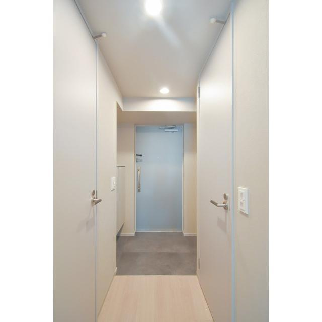 TOPAZ江坂の玄関