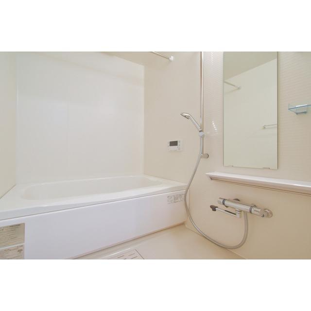 TOPAZ江坂の浴室