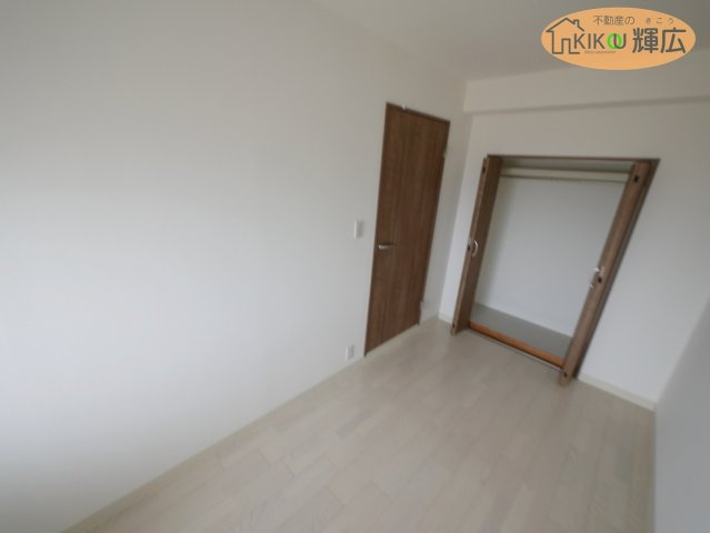 【寝室】 | 高砂アーバンコンフォート　9階