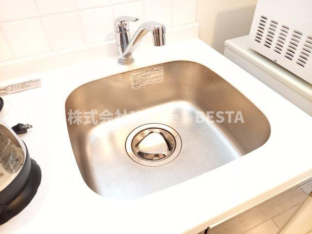 ララプレイス神戸西元町のキッチン