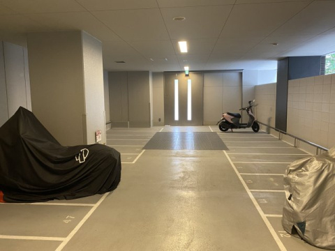 堂島ザ・レジデンスマークタワーの駐輪場