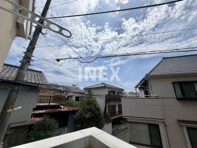 横浜市中区千代崎町４丁目の一戸建ての展望