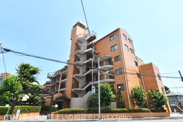 ビューパレー与野桜丘A棟の外観|当社はポータルサイト掲載物件、他社様掲載物件なども含めて複数物件をまとめてご案内可能です！気になる物件はいくつでもご気軽にお申し付けください。皆様のご連絡心よりお待ちしております。