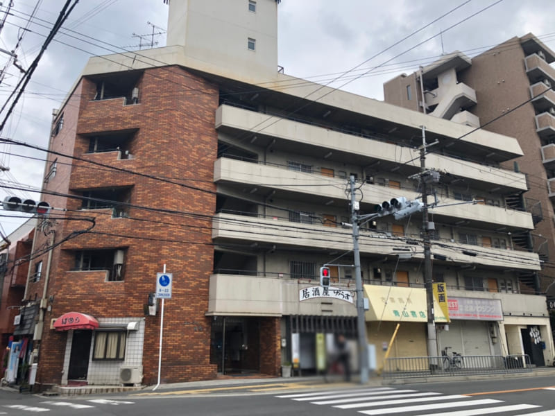 ユニーブル岡町の外観