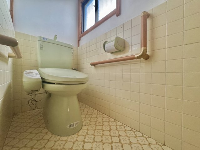 水戸市東赤塚中古戸建のトイレ