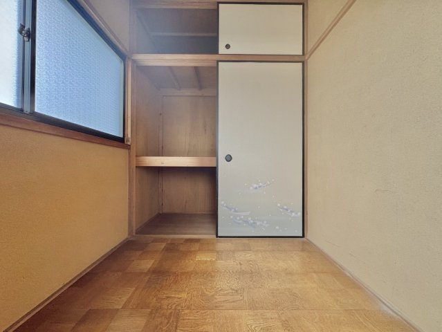 水戸市東赤塚中古戸建の玄関