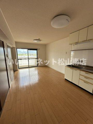 【居間・リビング】 | ユーミー高雄２