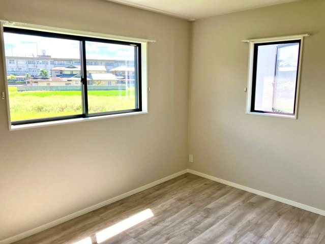 ファミリータウン柞原Ⅱ⑳の洋室