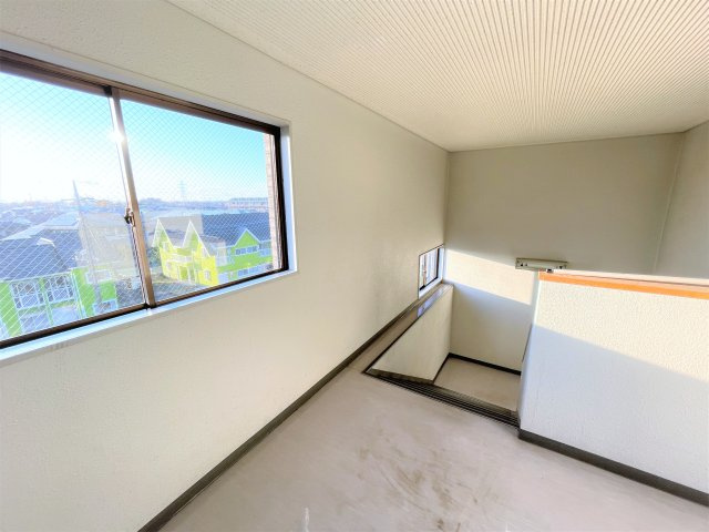 ナミキビル杉戸高野台のその他共用部分|屋内階段