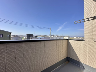【バルコニー】