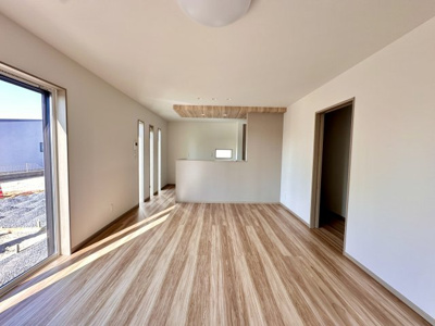 【居間・リビング】