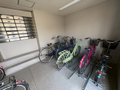 【その他】 | シャルマンフジ堺東ロイヤルガーデン | 【エレベーター】荷物が多い日も楽々にお部屋に持っていけますね！