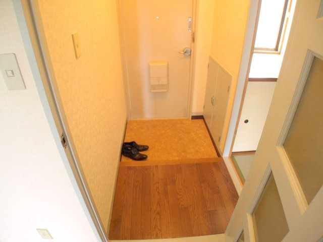 マンション摂陽の玄関