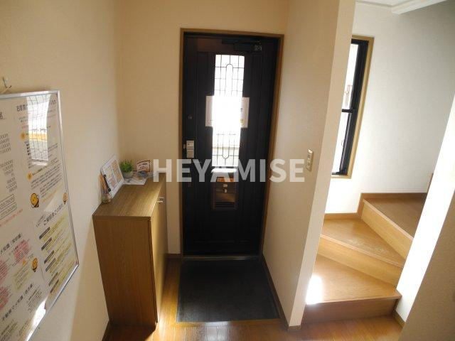 セジュール松尾の玄関|※室内画像は別号室のもの