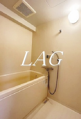 【浴室】 | 目黒ロイヤルプラザ | お風呂です。
