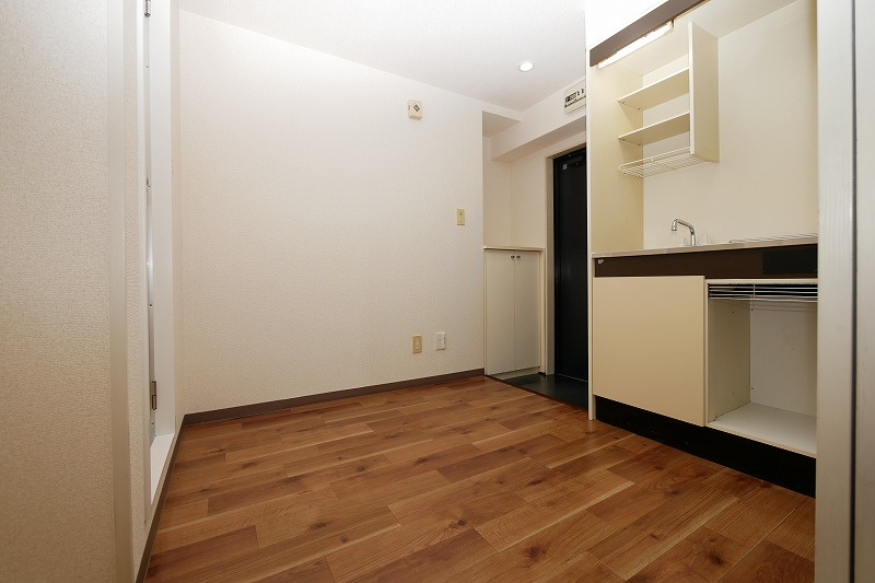 サニーフォーラムの居間・リビング|サニーフォーラム201号室