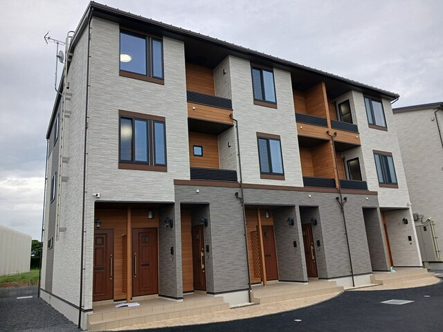 ヒカルサ土浦神立イーストⅡの外観