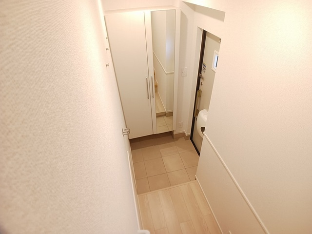 ヒカルサ土浦神立ウエストの玄関|その他