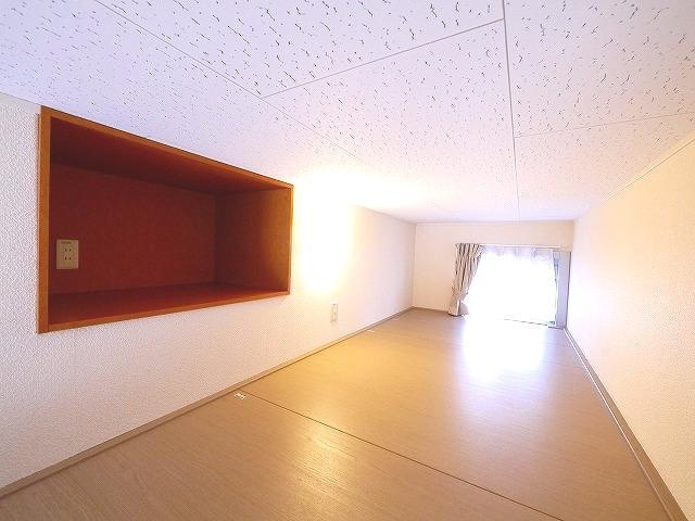 レオパレスグリューナーのその他|ロフト部分は通風良好で快適です