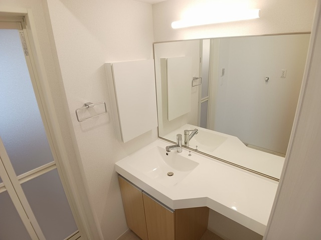 さくらクレッセルの独立洗面台