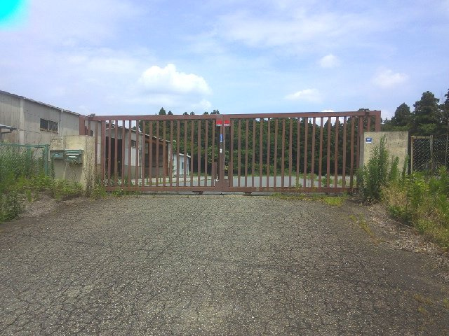 印旛郡酒々井町尾上の倉庫