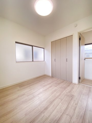 【洋室】 | 東区長嶺南4丁目