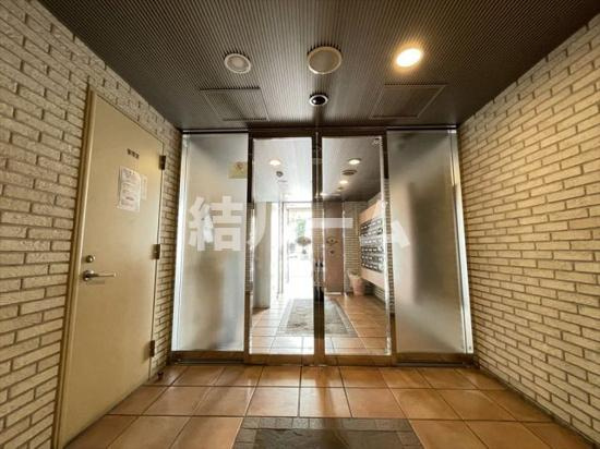 北区王子１丁目の賃貸マンションのロビー