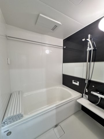 GRAMM奥海印寺EASTの浴室