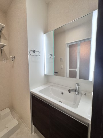 GRAMM奥海印寺EASTの独立洗面台