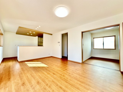 【居間・リビング】