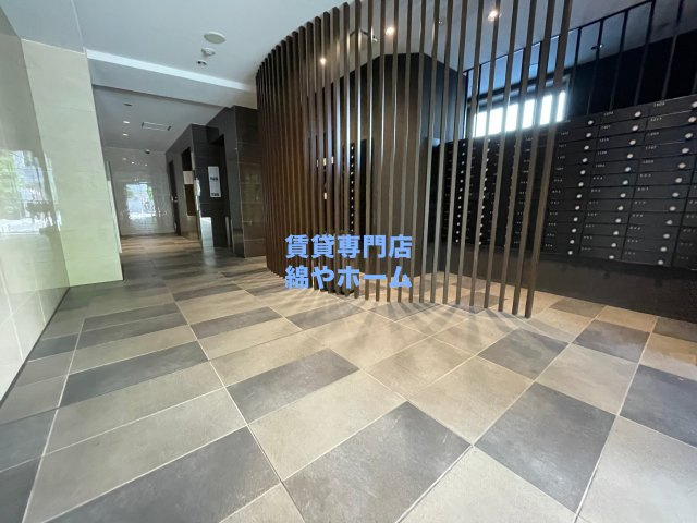 セレニテ難波プリエのロビー|ロビーです