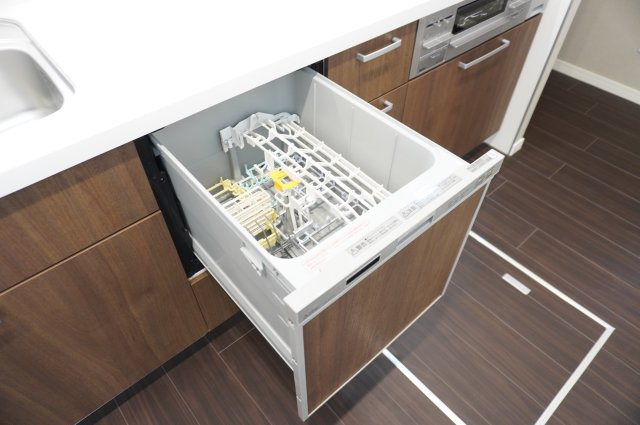 越谷市大間野町5丁目 中古戸建のキッチン