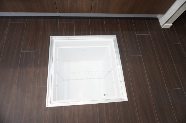 越谷市大間野町5丁目 中古戸建のキッチン