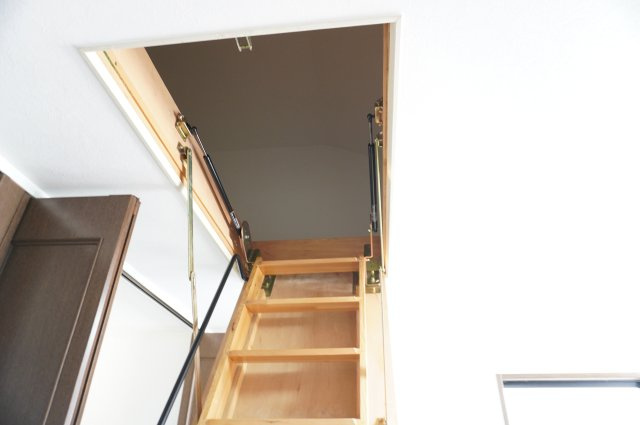 越谷市大間野町5丁目 中古戸建の収納|屋根裏収納
