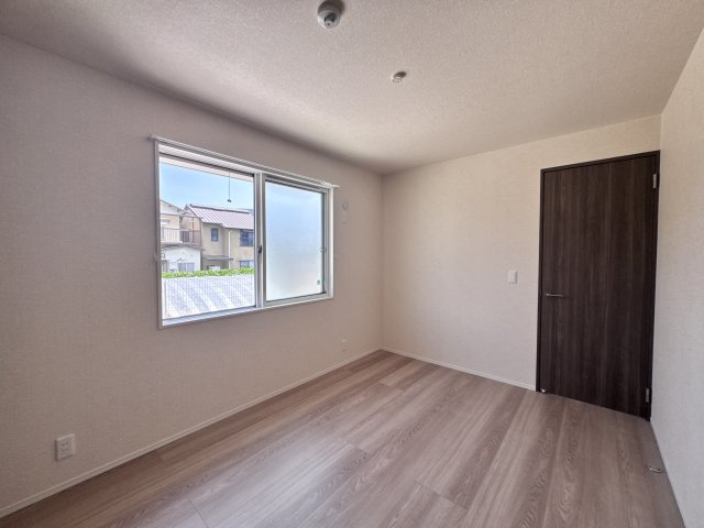 GRAMM奥海印寺EASTの洋室