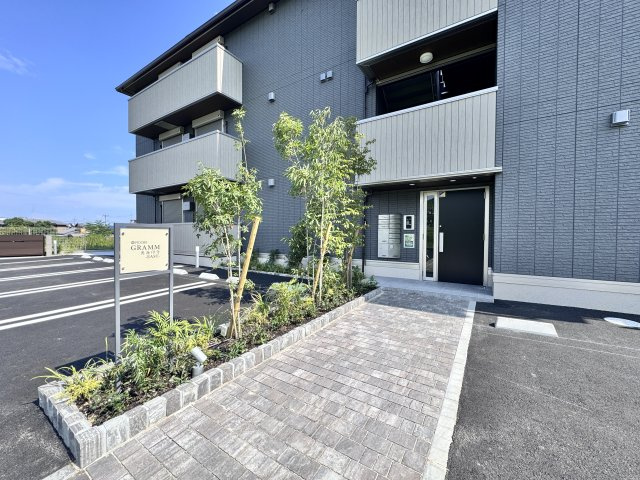 GRAMM奥海印寺EASTのエントランス