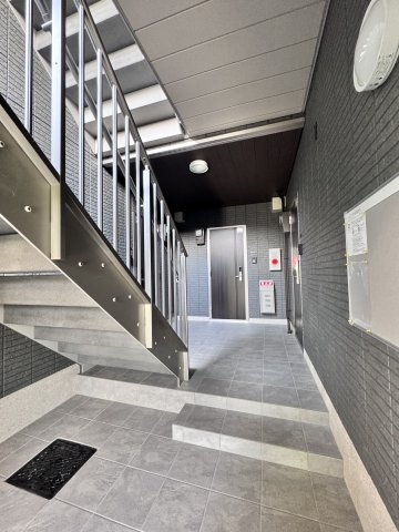 GRAMM奥海印寺EASTのロビー