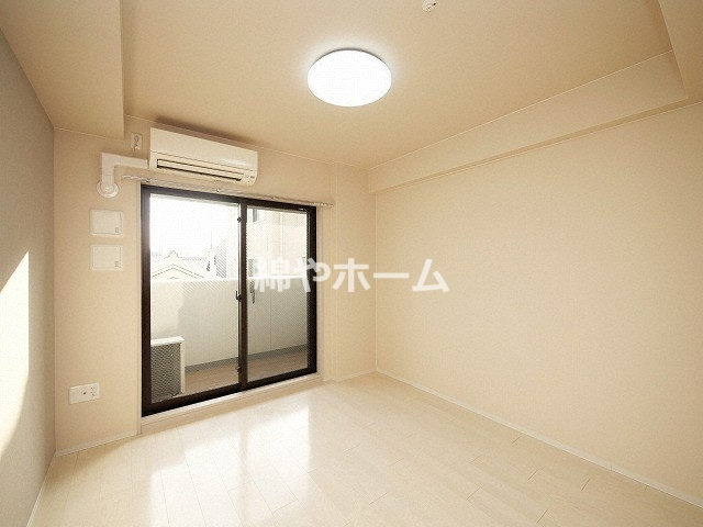 レジュールアッシュ玉造の居間・リビング|おしゃれな居間です