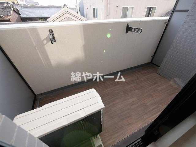 レジュールアッシュ玉造のバルコニー|広々としたバルコニーです