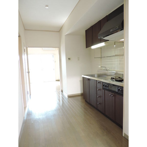 パティオ新栄の居間・リビング